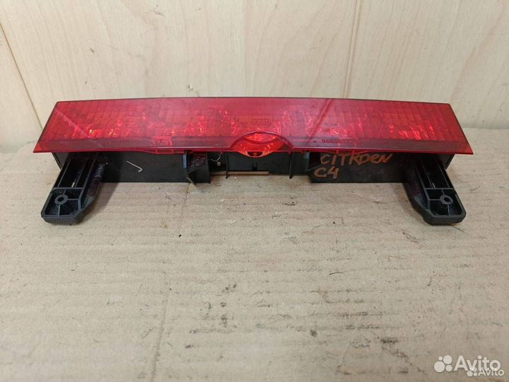 Фонарь задний Citroen C4 рест. LC 2010 9650812280