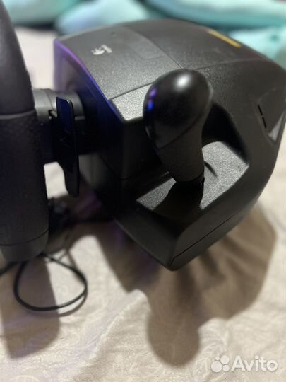 Руль logitech momo racing