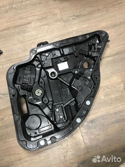 Стеклоподъемник Mercedes Glc X253 2015