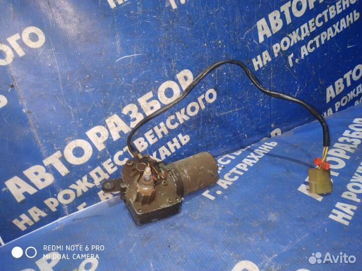 Моторчик заднего дворника Ваз Лада 2104 универсал