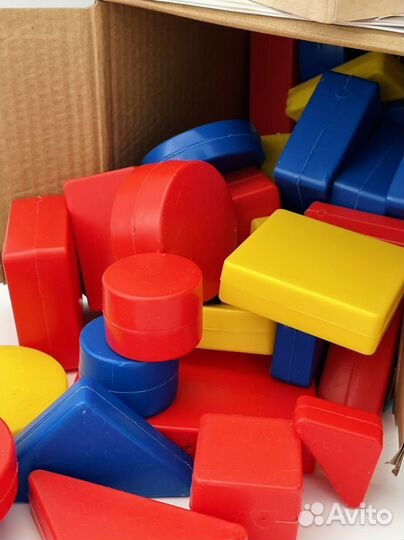 Развивающие игрушки пакетом