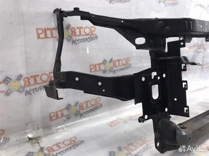 Рамка радиатора Nissan Teana (J31) 2005 - 2008