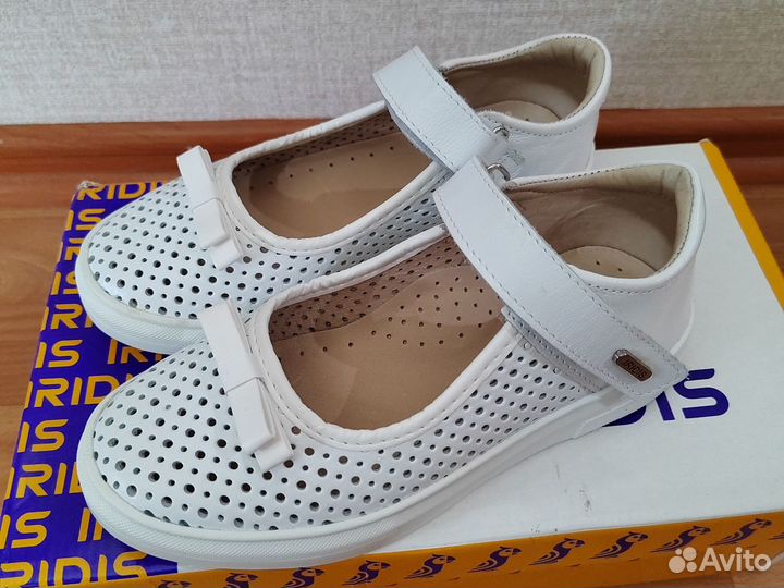 Туфли праздничные