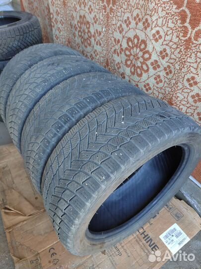 Michelin X-Ice Snow 245/45 R19 102H