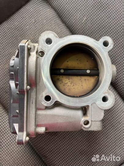 Дросельная заслонка Volvo s80 XC90