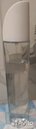 Avon pur blanca