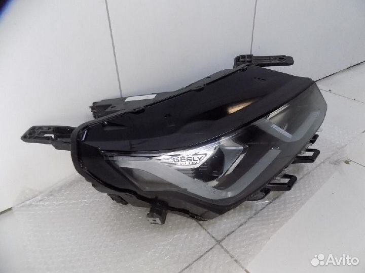 Фара правая Geely Coolray