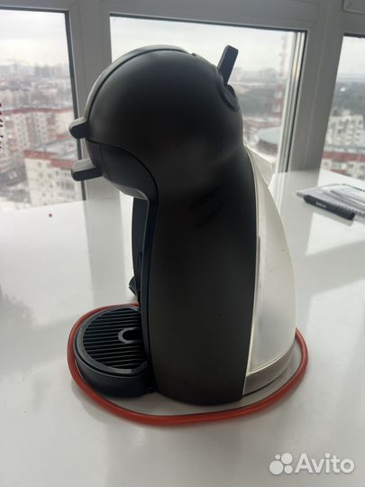 Капсульная кофемашина dolce gusto