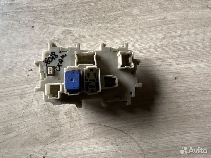 Блок предохранителей Nissan Skyline V35 с2001-2007