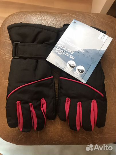 Перчатки crivit новые размер 4,5