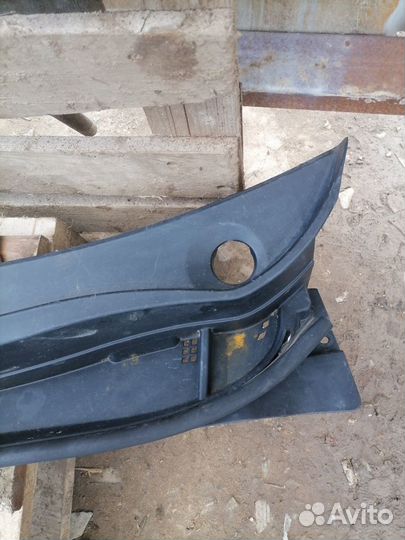 Жабо решетка стеклоочистителя Hyundai Solaris