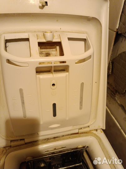 Вертикальная стиральная машина