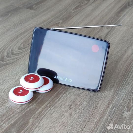 Кнопка вызова персонала и табло, часы, усилитель