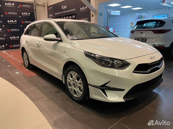 Kia Ceed 1.6 AT, 2023