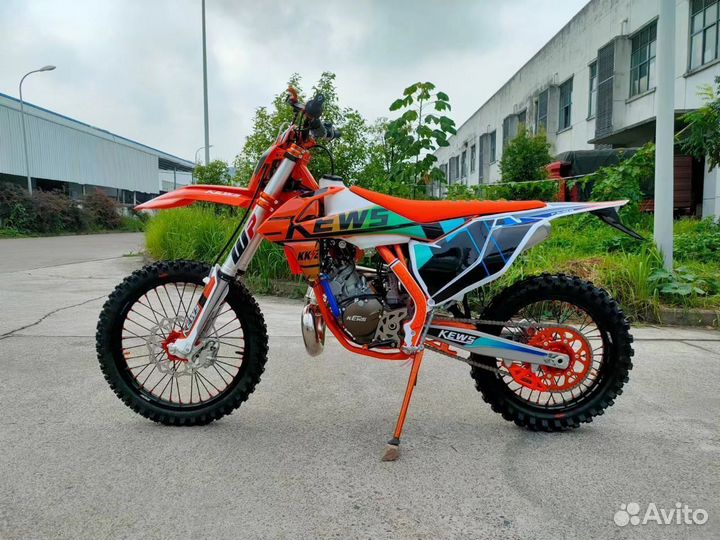 Мотоцикл kews K16 MT250 (2T Lanza)