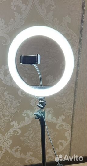 Кольцевая лампа rgb 26