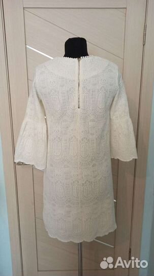 Платье белое, шитьё, свадебное 44 размер