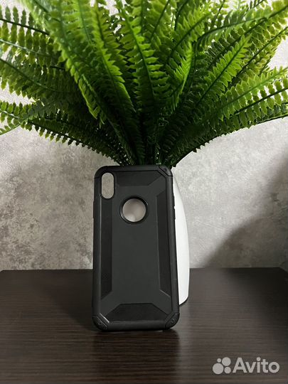 Чехлы на iPhone xr