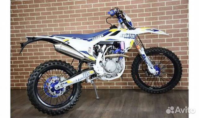 Racer enduro 300. Kayo t2 2018. Kayo t2 enduro pr. Авантис 300 кубов эндуро. Рейсер 300 кубов эндуро.