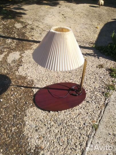 Лампа торшер