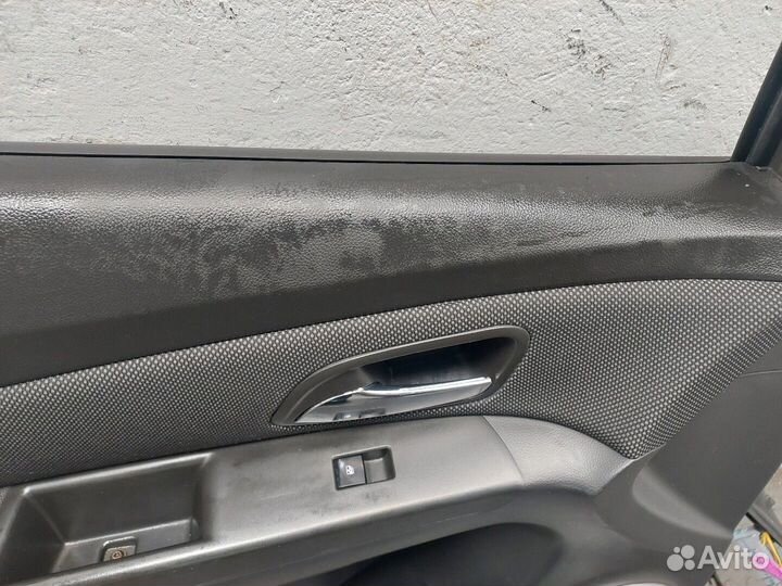 Дверь боковая левая передняя Chevrolet Cruze, 2012