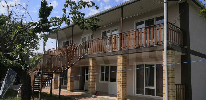 Комната 35 м² в 2-к., 1/2 эт.