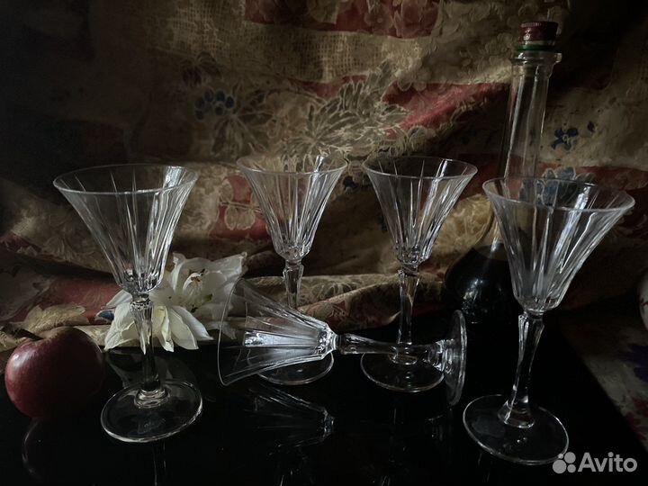 Хрустальный рог, бокалы