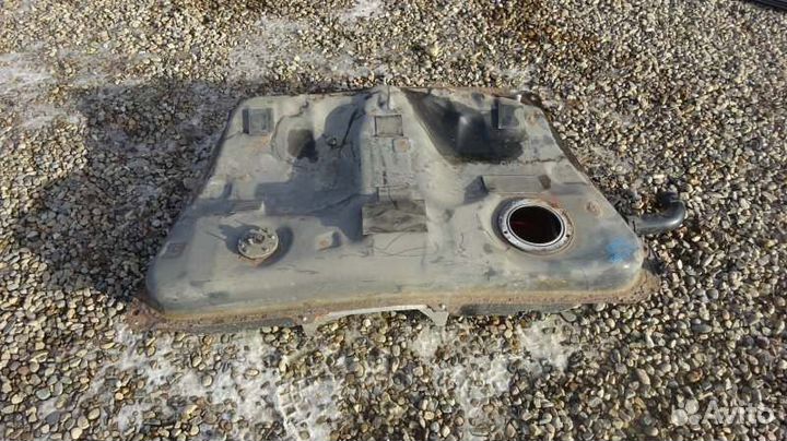 Бензобак Toyota Allion ZRT265 2ZR-FAE 2012/03