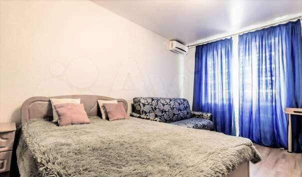 2-к. квартира, 55 м², 1/5 эт.