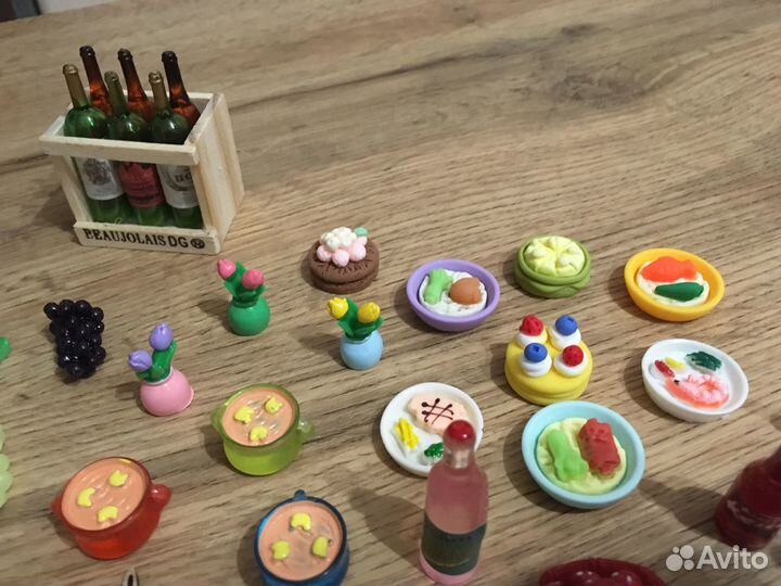 Более 50 миниатюрных предмета без повторов