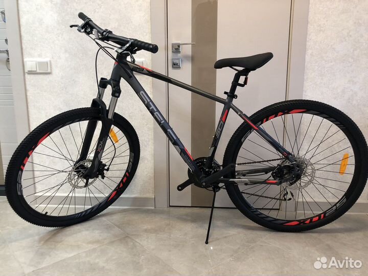 Велосипед горный новый Stels Navigator 950 MD V010