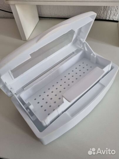 Контейнер для стерилизации маникюрных инструментов