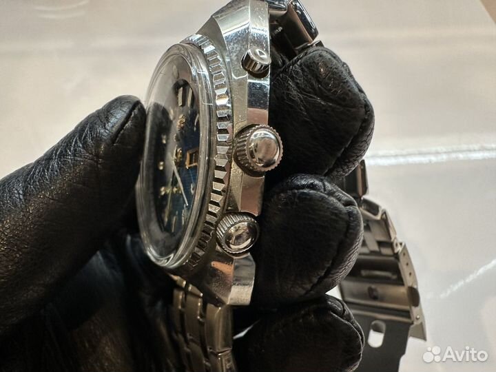 Часы японские 