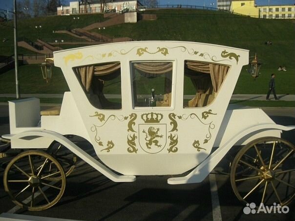 Карета для лошади