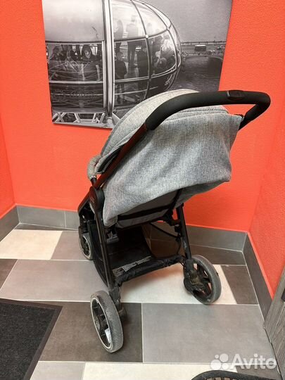 Прогулочная коляска britax romer