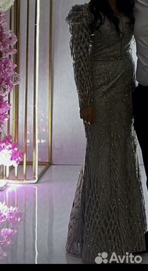 Вечернее платье