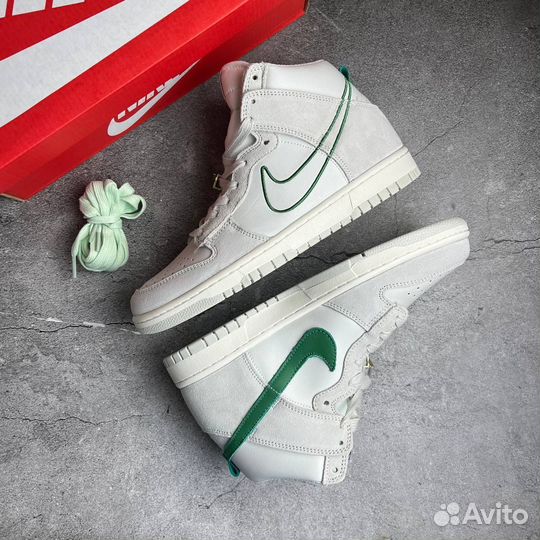 Nike Dunk High SE 'First Use Pack - Green Noise'