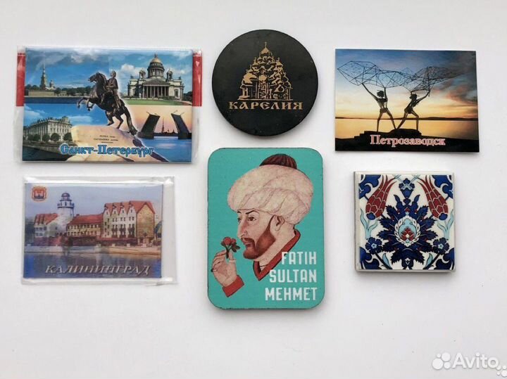 Новые сувениры, брелки, магниты разных стран