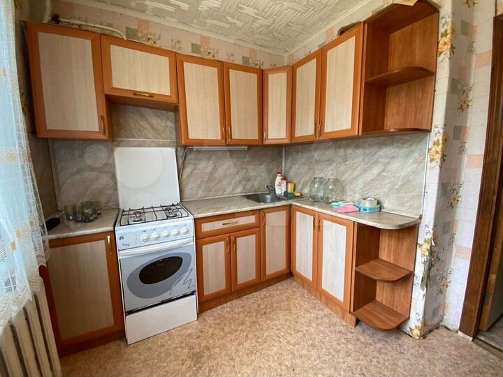 1-к. квартира, 30 м², 1/4 эт.