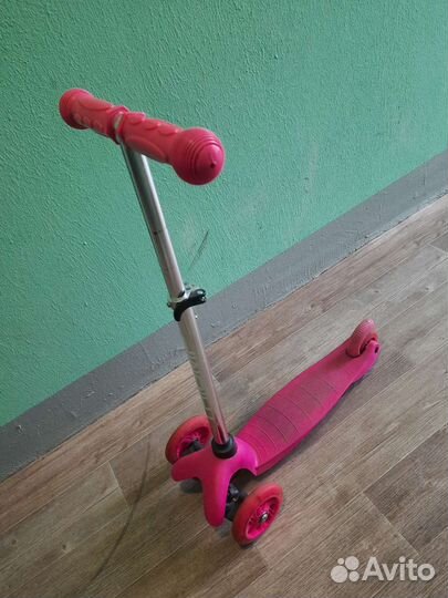Самокат детский трехколесный