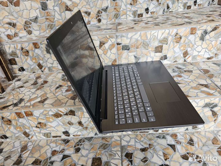 Свежий Lenovo/FullHD/E2-9000/8GB/SSD 240GB