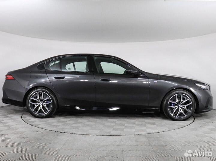 BMW 5 серия 2.0 AT, 2023