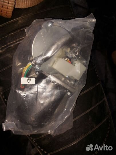 Моторчик стеклоочистителя