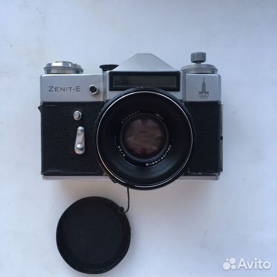 Плёночный фотоаппарат Zenit