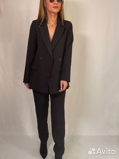 Костюм брючный женский 44,46