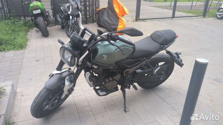 Voge 300ac