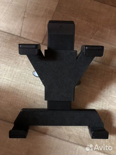 Машинный держатель для планшета