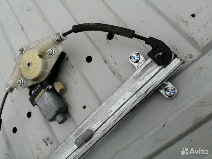 Стеклоподъемник задний правый киа рио 4 икс лайн