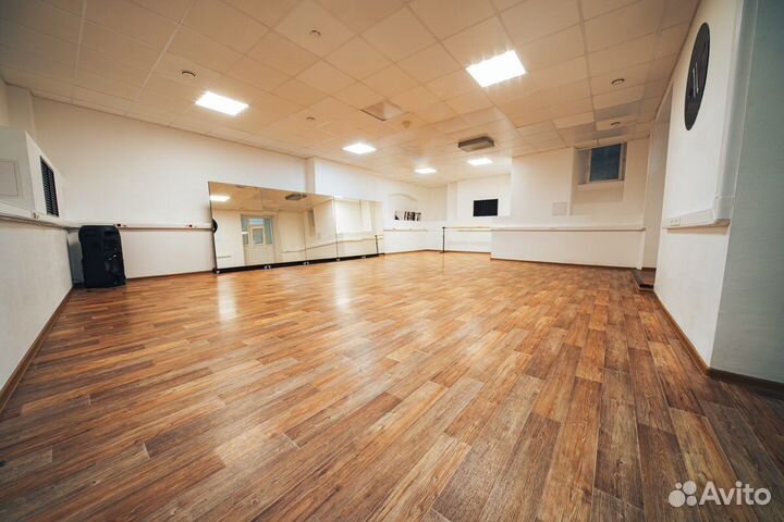 Зал для танцев,йоги,репетиций,спорта,мероприятий