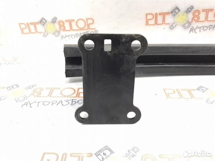 Усилитель переднего бампера Nissan Qashqai (J10)